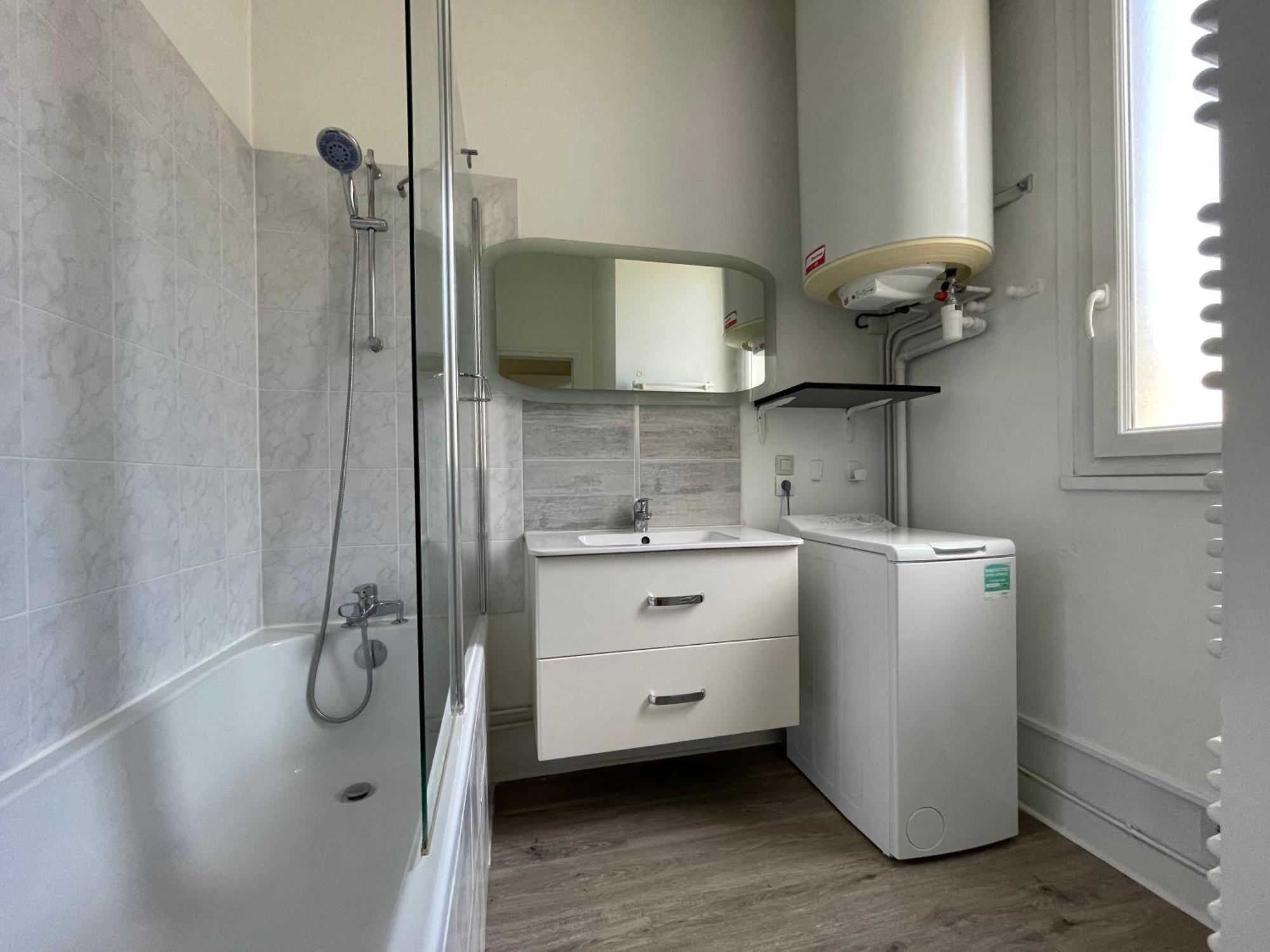 T4 Centre C2 Apartment Châteauroux